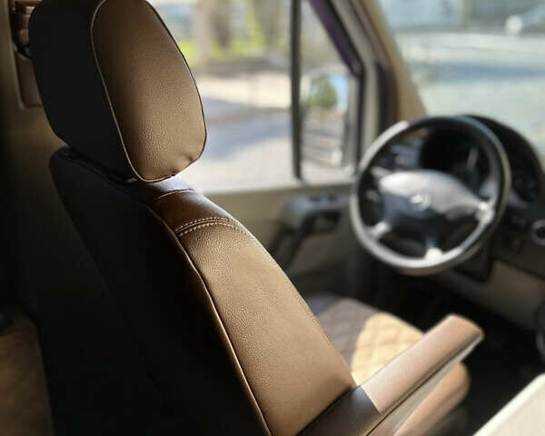 Мерседес Sprinter, объемом двигателя 2.14 л и пробегом 600 тыс. км за 24999 $, фото 12 на Automoto.ua