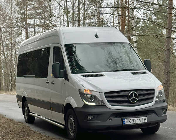 Мерседес Sprinter, объемом двигателя 2.2 л и пробегом 630 тыс. км за 26000 $, фото 5 на Automoto.ua
