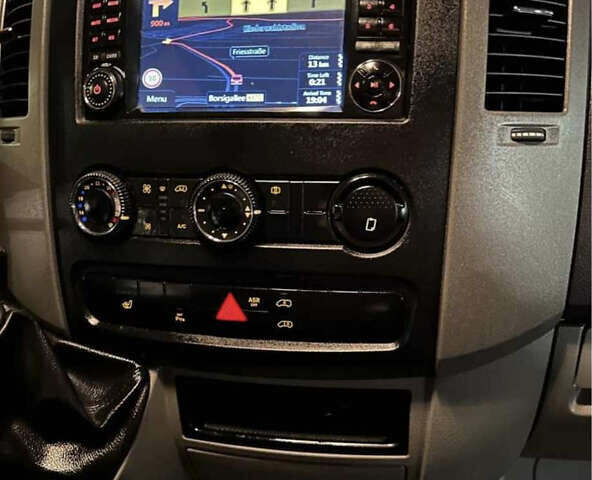 Мерседес Sprinter, объемом двигателя 0 л и пробегом 230 тыс. км за 20944 $, фото 5 на Automoto.ua