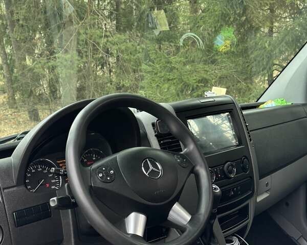 Мерседес Sprinter, объемом двигателя 2.2 л и пробегом 630 тыс. км за 26000 $, фото 9 на Automoto.ua