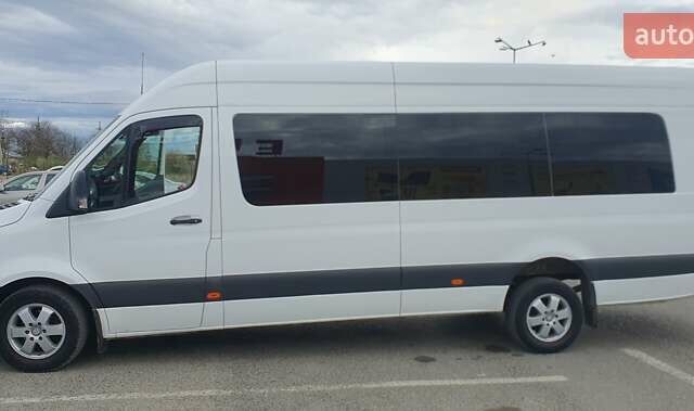 Мерседес Sprinter, объемом двигателя 0 л и пробегом 347 тыс. км за 44000 $, фото 2 на Automoto.ua