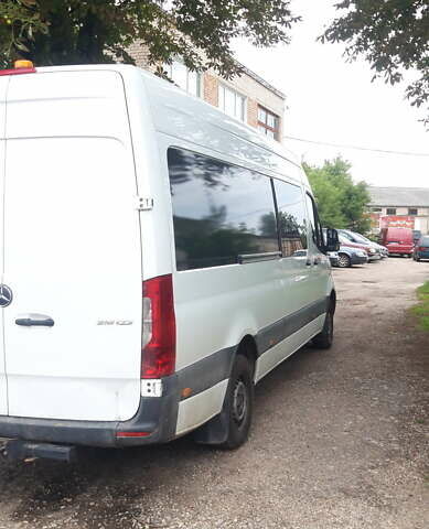 Мерседес Sprinter, об'ємом двигуна 2.99 л та пробігом 44 тис. км за 43806 $, фото 7 на Automoto.ua