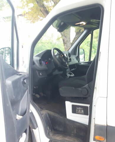 Мерседес Sprinter, об'ємом двигуна 2.99 л та пробігом 44 тис. км за 43806 $, фото 3 на Automoto.ua