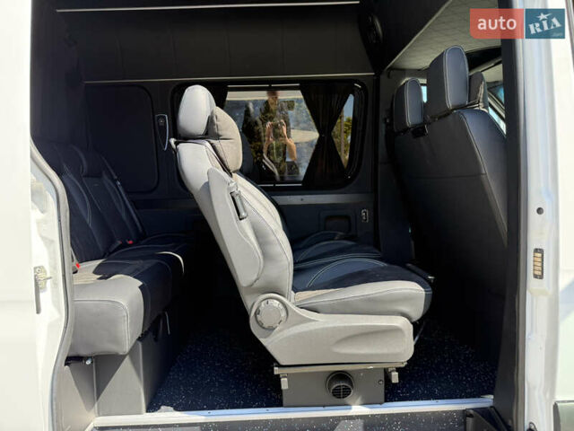 Мерседес Sprinter, объемом двигателя 3 л и пробегом 267 тыс. км за 47500 $, фото 11 на Automoto.ua