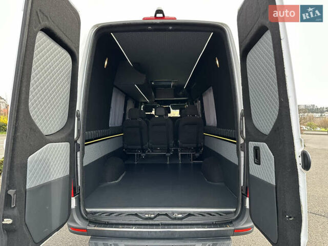 Мерседес Sprinter, объемом двигателя 2.2 л и пробегом 216 тыс. км за 33500 $, фото 18 на Automoto.ua