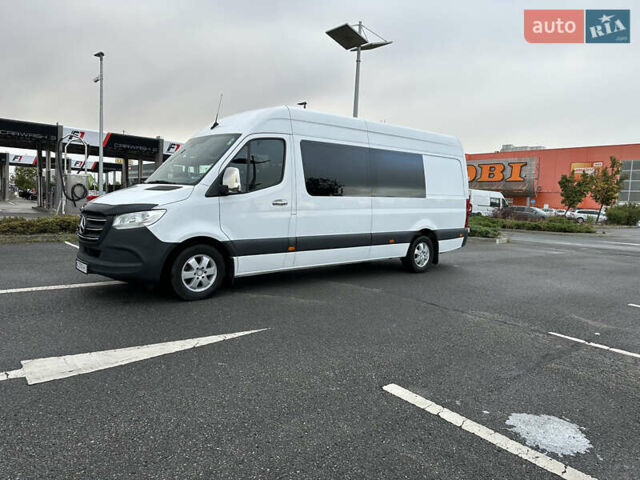 Мерседес Sprinter, объемом двигателя 2.2 л и пробегом 216 тыс. км за 33500 $, фото 4 на Automoto.ua