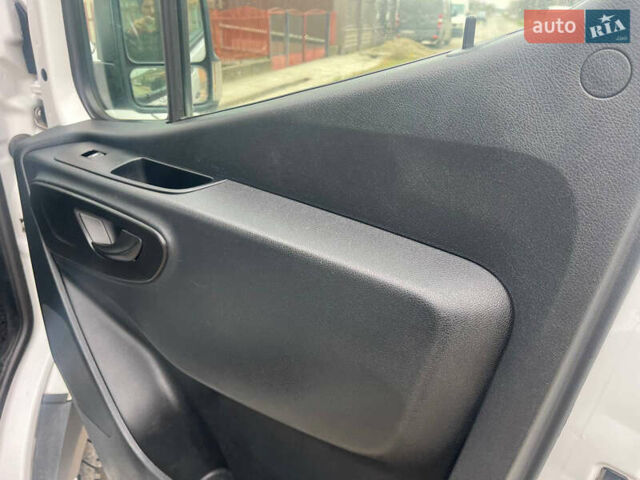 Мерседес Sprinter, объемом двигателя 0 л и пробегом 223 тыс. км за 29500 $, фото 8 на Automoto.ua