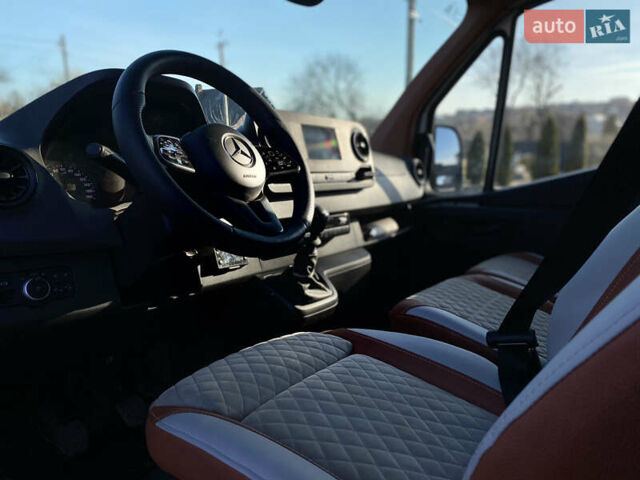 Мерседес Sprinter, объемом двигателя 2.14 л и пробегом 269 тыс. км за 37999 $, фото 10 на Automoto.ua