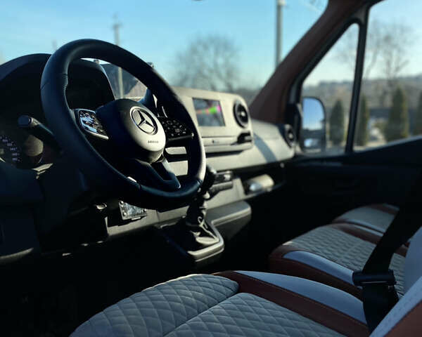 Мерседес Sprinter, объемом двигателя 2.14 л и пробегом 269 тыс. км за 37999 $, фото 11 на Automoto.ua