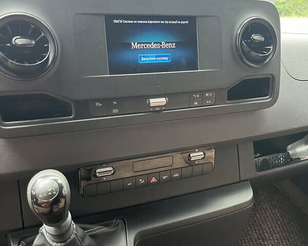Мерседес Sprinter, об'ємом двигуна 2.9 л та пробігом 150 тис. км за 61415 $, фото 6 на Automoto.ua
