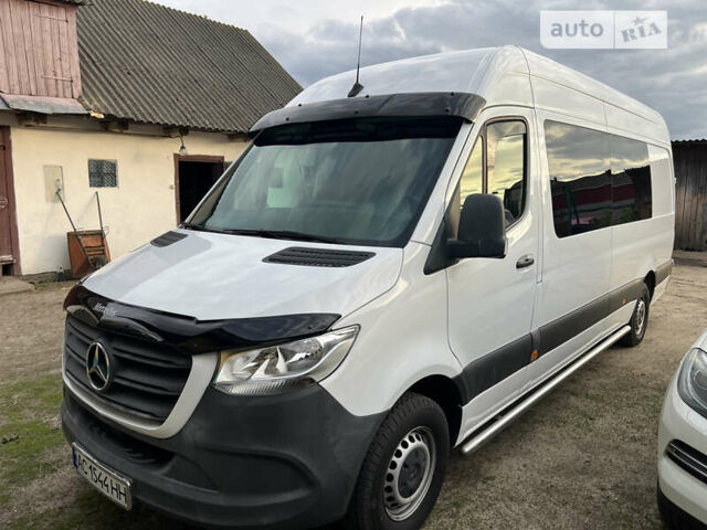 Мерседес Sprinter, объемом двигателя 2.14 л и пробегом 305 тыс. км за 33000 $, фото 1 на Automoto.ua