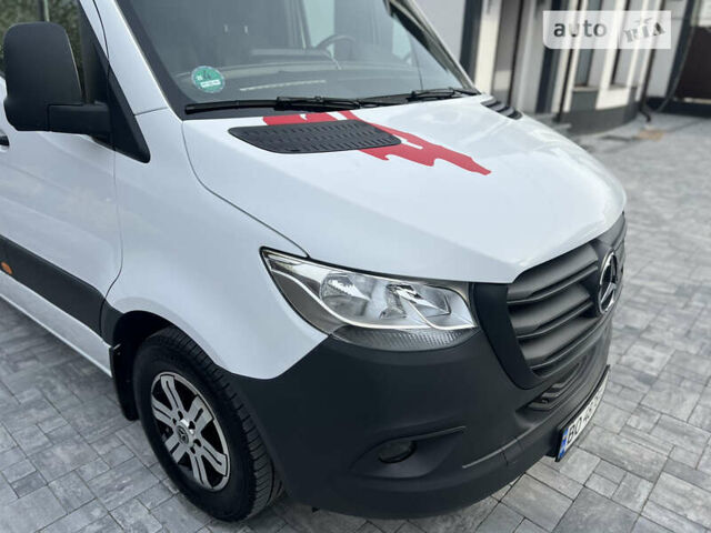 Мерседес Sprinter, об'ємом двигуна 2 л та пробігом 24 тис. км за 35000 $, фото 1 на Automoto.ua