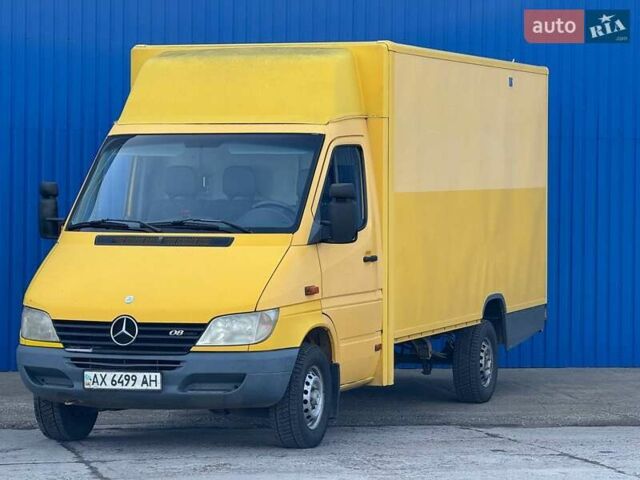 Жовтий Мерседес Sprinter, об'ємом двигуна 2.2 л та пробігом 200 тис. км за 6800 $, фото 27 на Automoto.ua