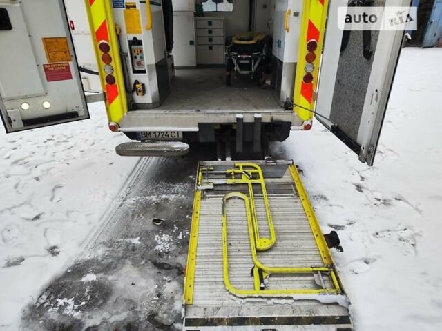 Желтый Мерседес Sprinter, объемом двигателя 2.14 л и пробегом 200 тыс. км за 22500 $, фото 12 на Automoto.ua