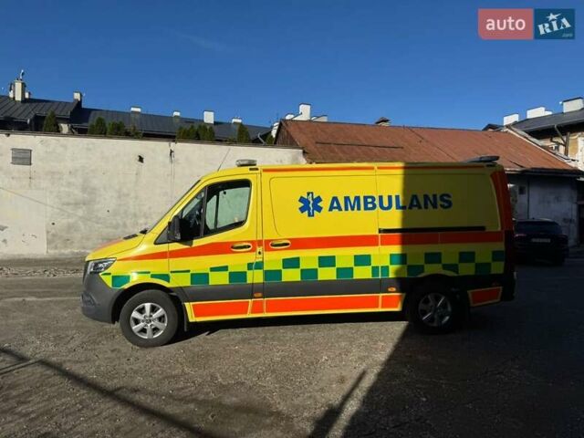 Желтый Мерседес Sprinter, объемом двигателя 0 л и пробегом 156 тыс. км за 33500 $, фото 8 на Automoto.ua