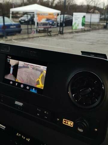 Желтый Мерседес Sprinter, объемом двигателя 3 л и пробегом 156 тыс. км за 33500 $, фото 14 на Automoto.ua