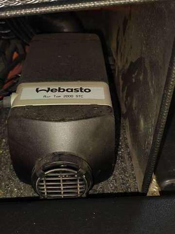 Желтый Мерседес Sprinter, объемом двигателя 3 л и пробегом 156 тыс. км за 33500 $, фото 18 на Automoto.ua