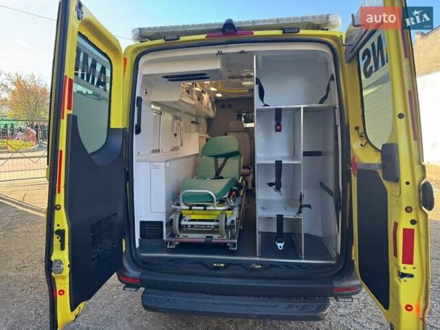 Желтый Мерседес Sprinter, объемом двигателя 0 л и пробегом 156 тыс. км за 33500 $, фото 11 на Automoto.ua