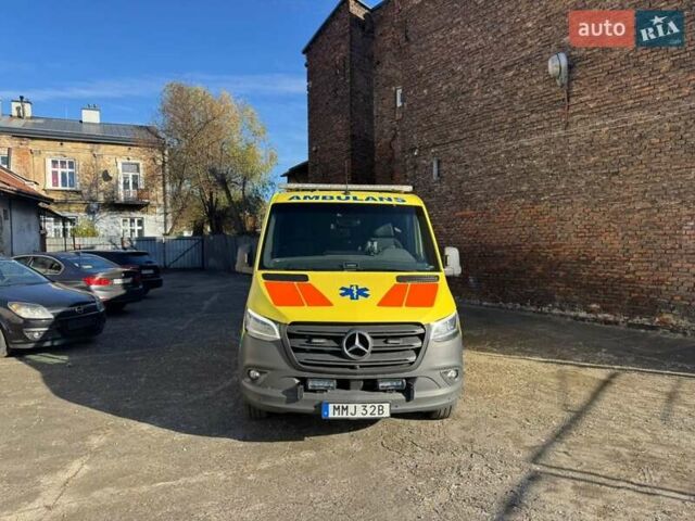 Желтый Мерседес Sprinter, объемом двигателя 0 л и пробегом 156 тыс. км за 33500 $, фото 9 на Automoto.ua