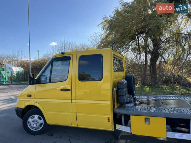 Мерседес Sprinter 2004 у Горохів на Automoto.ua Жовтий Мерседес Sprinter, об'ємом двигуна 2.15 л та пробігом 545 тис. км за 11500 $, фото 8 на Automoto.ua
