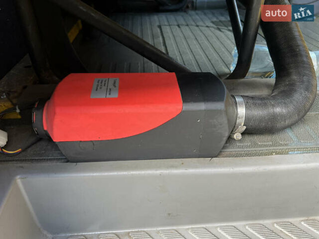 Мерседес Sprinter 2004 у Горохів на Automoto.ua Жовтий Мерседес Sprinter, об'ємом двигуна 2.15 л та пробігом 545 тис. км за 11500 $, фото 22 на Automoto.ua