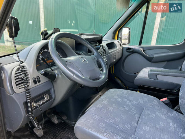 Мерседес Sprinter 2004 у Горохів на Automoto.ua Жовтий Мерседес Sprinter, об'ємом двигуна 2.15 л та пробігом 545 тис. км за 11500 $, фото 11 на Automoto.ua