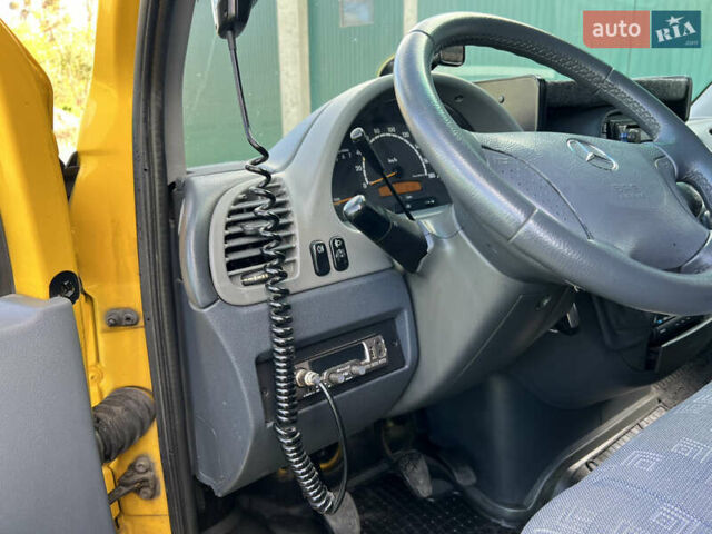 Мерседес Sprinter 2004 у Горохів на Automoto.ua Жовтий Мерседес Sprinter, об'ємом двигуна 2.15 л та пробігом 545 тис. км за 11500 $, фото 13 на Automoto.ua