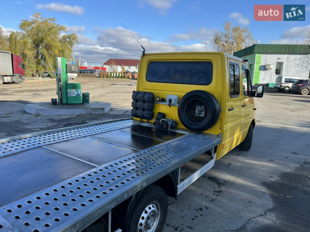 Мерседес Sprinter 2004 у Горохів на Automoto.ua Жовтий Мерседес Sprinter, об'ємом двигуна 2.15 л та пробігом 545 тис. км за 11500 $, фото 4 на Automoto.ua