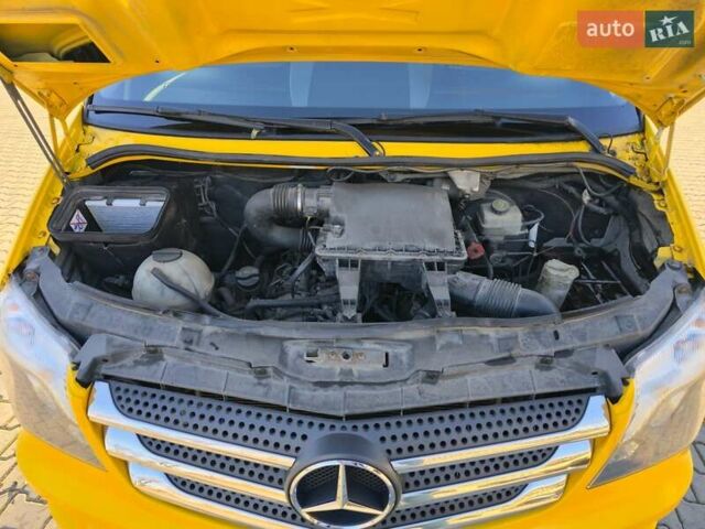 Жовтий Мерседес Sprinter, об'ємом двигуна 2.99 л та пробігом 432 тис. км за 16800 $, фото 27 на Automoto.ua