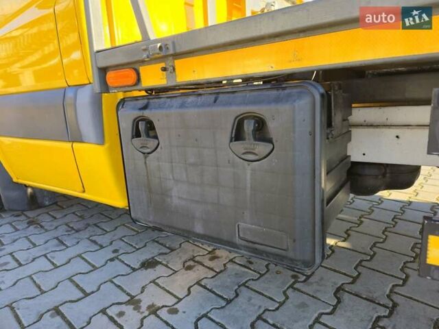 Жовтий Мерседес Sprinter, об'ємом двигуна 2.99 л та пробігом 432 тис. км за 16800 $, фото 18 на Automoto.ua