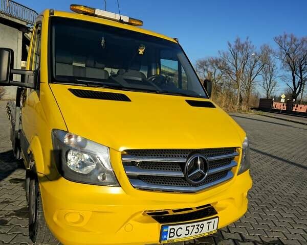 Жовтий Мерседес Sprinter, об'ємом двигуна 2.99 л та пробігом 432 тис. км за 16800 $, фото 5 на Automoto.ua