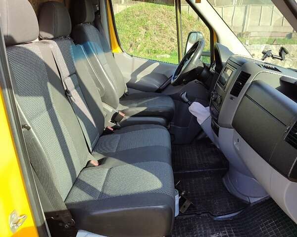Жовтий Мерседес Sprinter, об'ємом двигуна 2.99 л та пробігом 432 тис. км за 16800 $, фото 30 на Automoto.ua