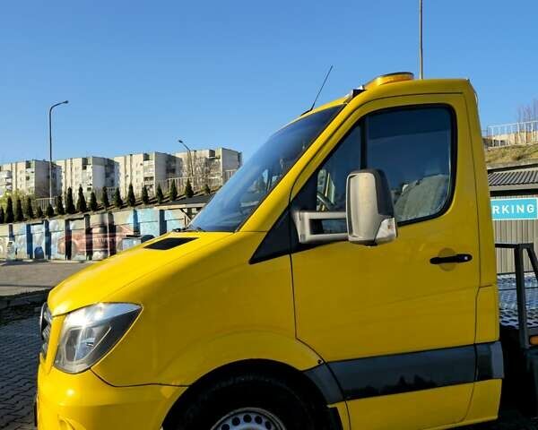 Жовтий Мерседес Sprinter, об'ємом двигуна 2.99 л та пробігом 432 тис. км за 16800 $, фото 2 на Automoto.ua
