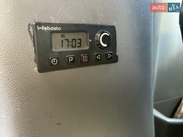 Жовтий Мерседес Sprinter, об'ємом двигуна 2.14 л та пробігом 340 тис. км за 20500 $, фото 13 на Automoto.ua