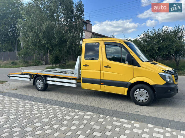 Жовтий Мерседес Sprinter, об'ємом двигуна 2.99 л та пробігом 450 тис. км за 30000 $, фото 1 на Automoto.ua