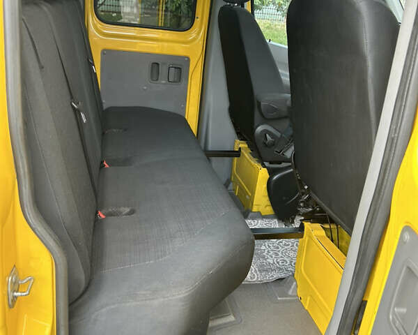 Жовтий Мерседес Sprinter, об'ємом двигуна 2.99 л та пробігом 450 тис. км за 30000 $, фото 31 на Automoto.ua