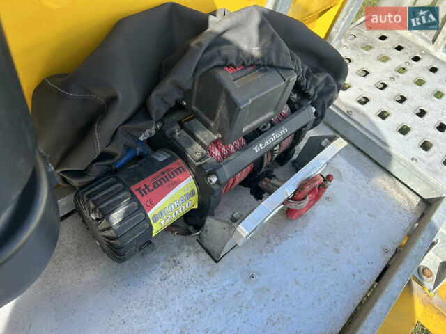 Жовтий Мерседес Sprinter, об'ємом двигуна 2.99 л та пробігом 450 тис. км за 30000 $, фото 50 на Automoto.ua