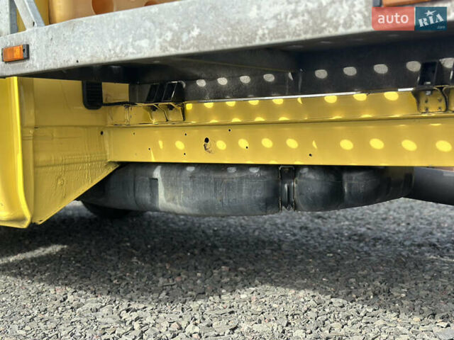 Жовтий Мерседес Sprinter, об'ємом двигуна 2.14 л та пробігом 675 тис. км за 18900 $, фото 10 на Automoto.ua