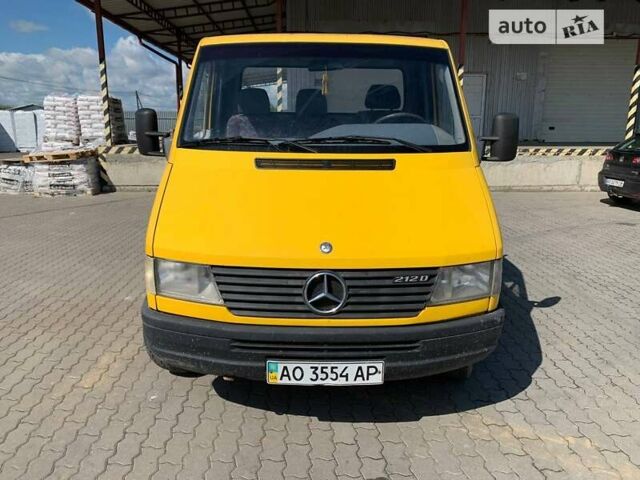 Жовтий Мерседес Sprinter, об'ємом двигуна 2.87 л та пробігом 400 тис. км за 8700 $, фото 1 на Automoto.ua