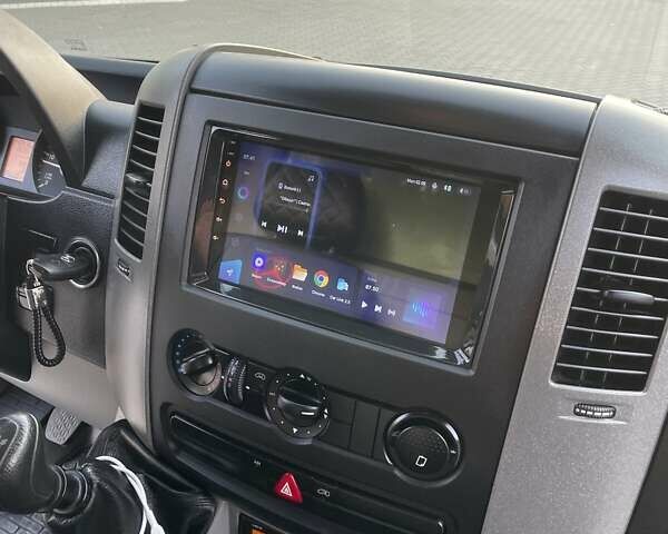 Желтый Мерседес Sprinter, объемом двигателя 2.14 л и пробегом 245 тыс. км за 19900 $, фото 26 на Automoto.ua