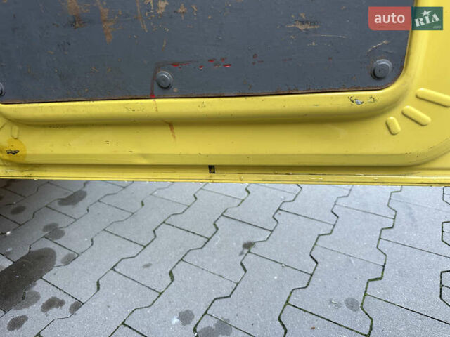 Мерседес Sprinter 2013 в Белой Церкве на Automoto.ua Желтый Мерседес Sprinter, объемом двигателя 2.2 л и пробегом 329 тыс. км за 17500 $, фото 24 на Automoto.ua