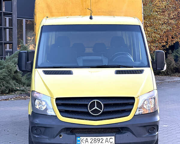Мерседес Sprinter 2013 в Белой Церкве на Automoto.ua Желтый Мерседес Sprinter, объемом двигателя 2.2 л и пробегом 329 тыс. км за 17500 $, фото 4 на Automoto.ua
