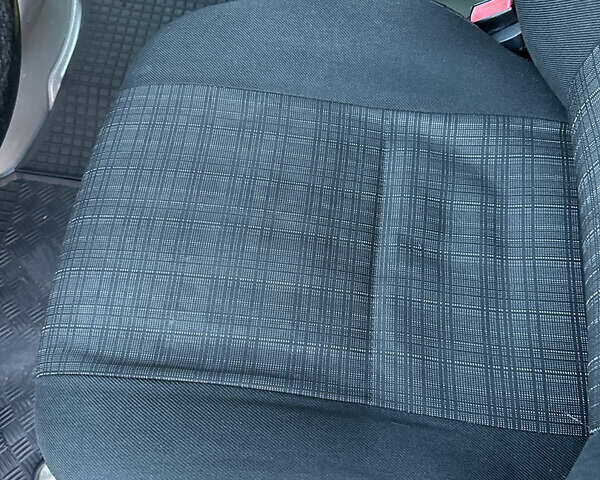 Мерседес Sprinter 2013 в Белой Церкве на Automoto.ua Желтый Мерседес Sprinter, объемом двигателя 2.2 л и пробегом 329 тыс. км за 17500 $, фото 29 на Automoto.ua