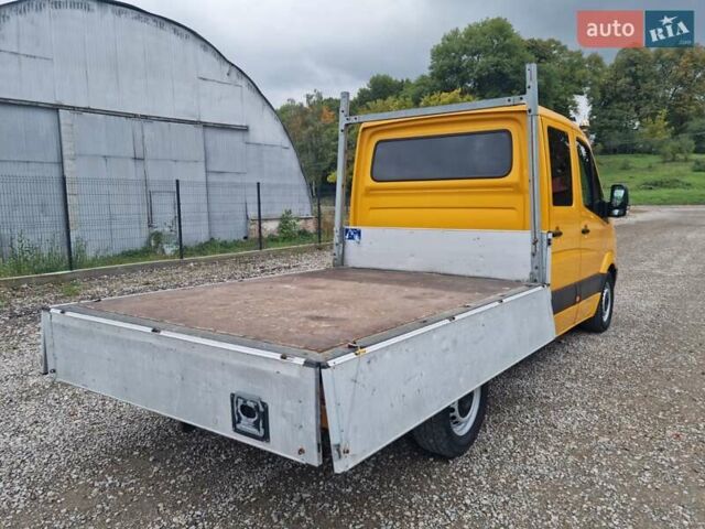 Желтый Мерседес Sprinter, объемом двигателя 2.1 л и пробегом 285 тыс. км за 20300 $, фото 24 на Automoto.ua