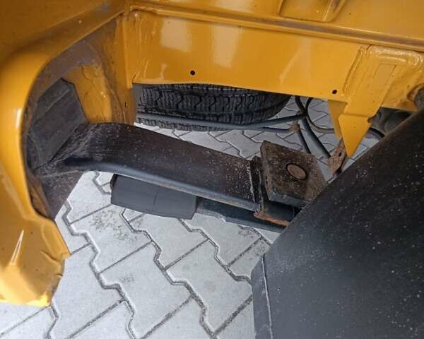 Желтый Мерседес Sprinter, объемом двигателя 2.2 л и пробегом 283 тыс. км за 21900 $, фото 34 на Automoto.ua