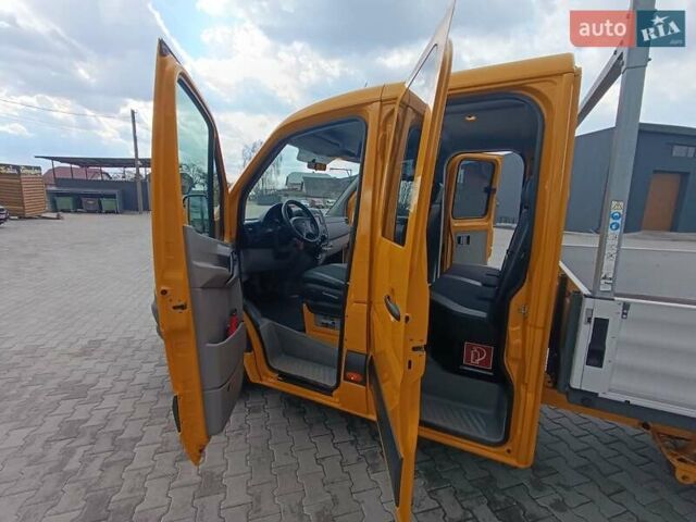 Желтый Мерседес Sprinter, объемом двигателя 2.2 л и пробегом 283 тыс. км за 21900 $, фото 20 на Automoto.ua