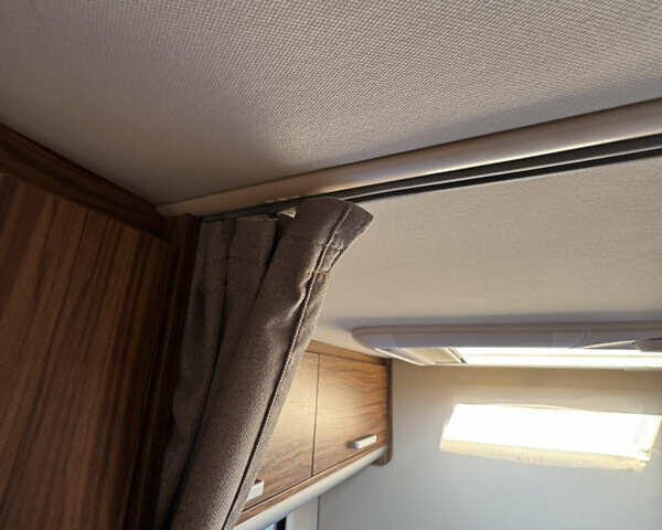 Желтый Мерседес Sprinter, объемом двигателя 2.3 л и пробегом 158 тыс. км за 42000 $, фото 51 на Automoto.ua