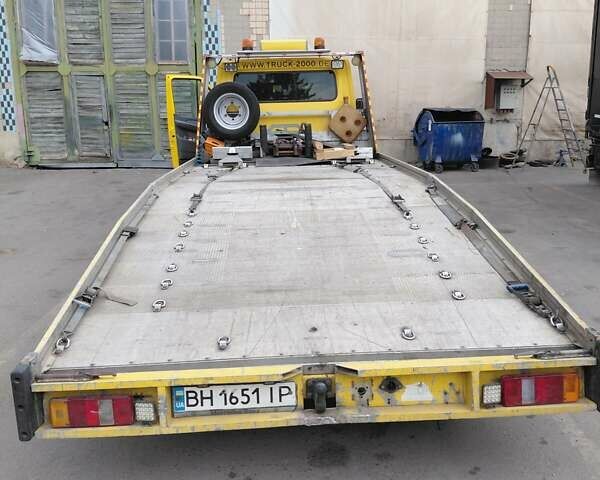 Желтый Мерседес Sprinter, объемом двигателя 27 л и пробегом 400 тыс. км за 17500 $, фото 8 на Automoto.ua