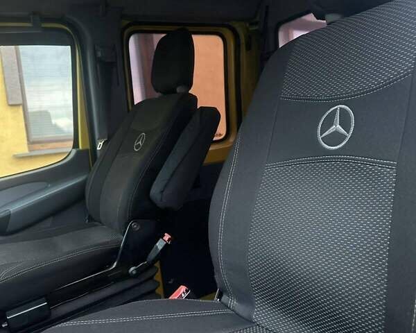 Жовтий Мерседес Sprinter, об'ємом двигуна 2.69 л та пробігом 596 тис. км за 11500 $, фото 6 на Automoto.ua
