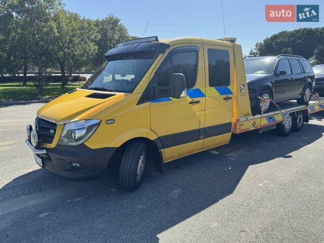 Жовтий Мерседес Sprinter, об'ємом двигуна 2.99 л та пробігом 385 тис. км за 46833 $, фото 1 на Automoto.ua